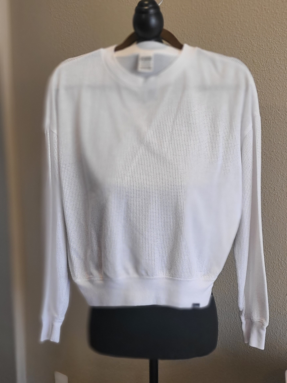 PINK Victoria's Secret White Open-Weave Scoop Pullover